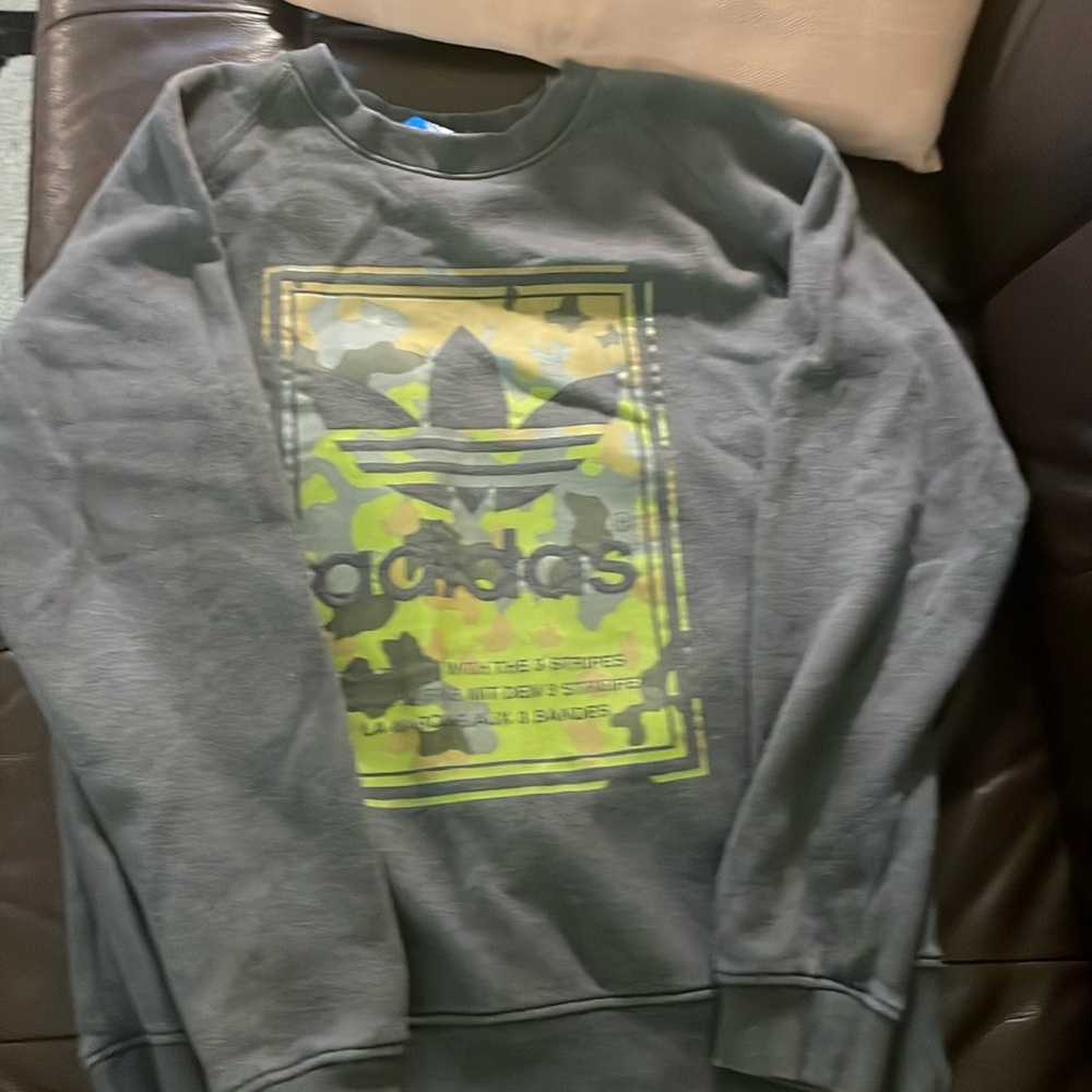 Adidas Camo Print Grey Swetashirt